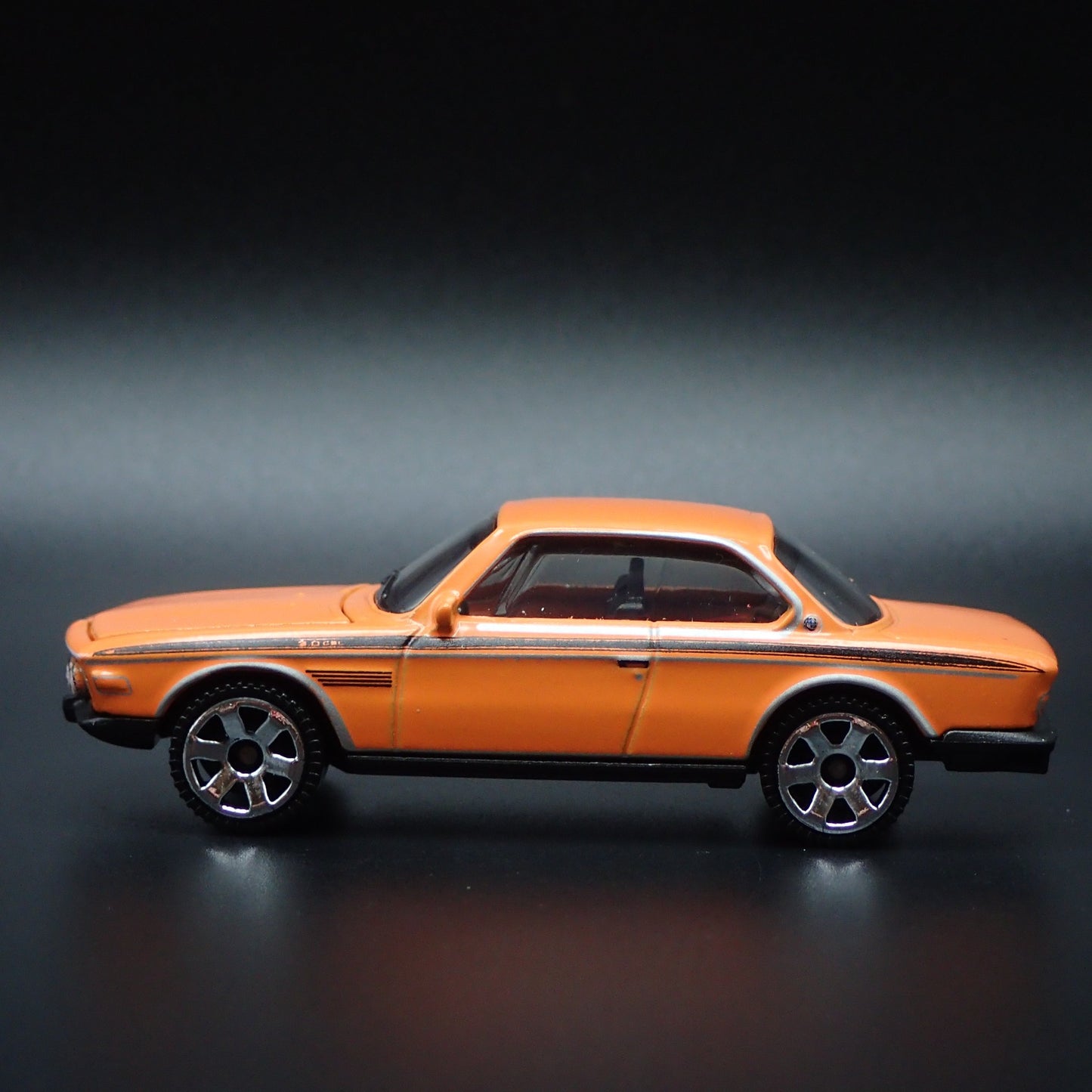 1973 73 BMW 3.0 CSL SPORTS CAR 1:64 SCALE COLLECTIBLE DIORAMA DIECAST MODEL CAR