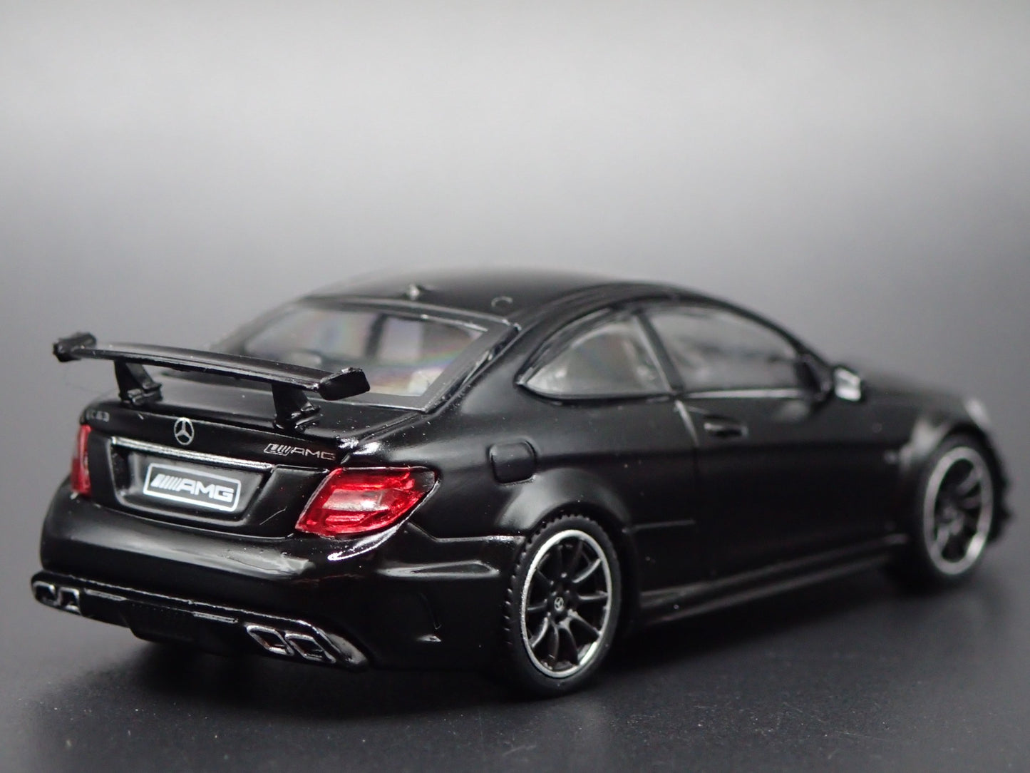 2011 -2013 MERCEDES-BENZ C63 AMG COUPE BLACK SERIES 1:64 SCALE DIECAST MODEL CAR
