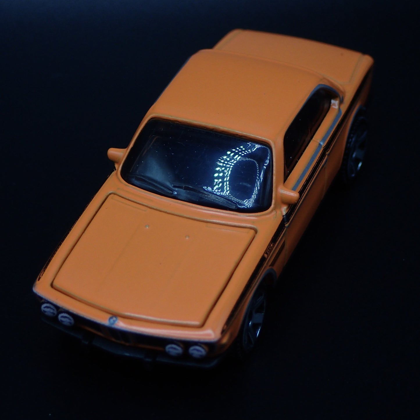 1973 73 BMW 3.0 CSL SPORTS CAR 1:64 SCALE COLLECTIBLE DIORAMA DIECAST MODEL CAR