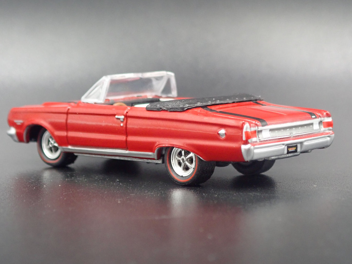 1967 67 PLYMOUTH GTX CONVERTIBLE RED 1/64 SCALE DIORAMA DIECAST MODEL CAR