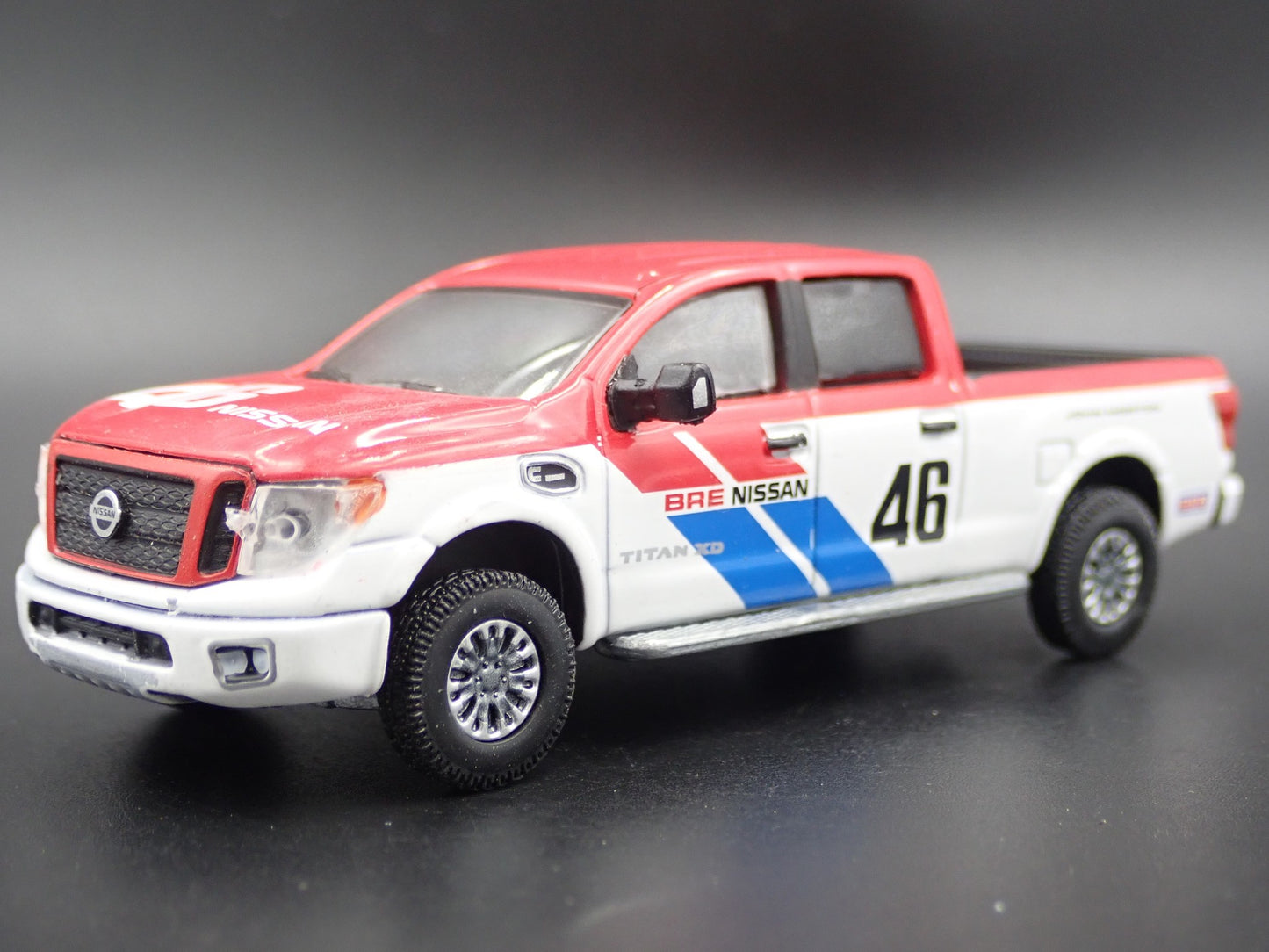 2016-2024 NISSAN TITAN XD PRO-4X TRUCK W HITCH BRE 1:64 SCALE DIECAST MODEL CAR