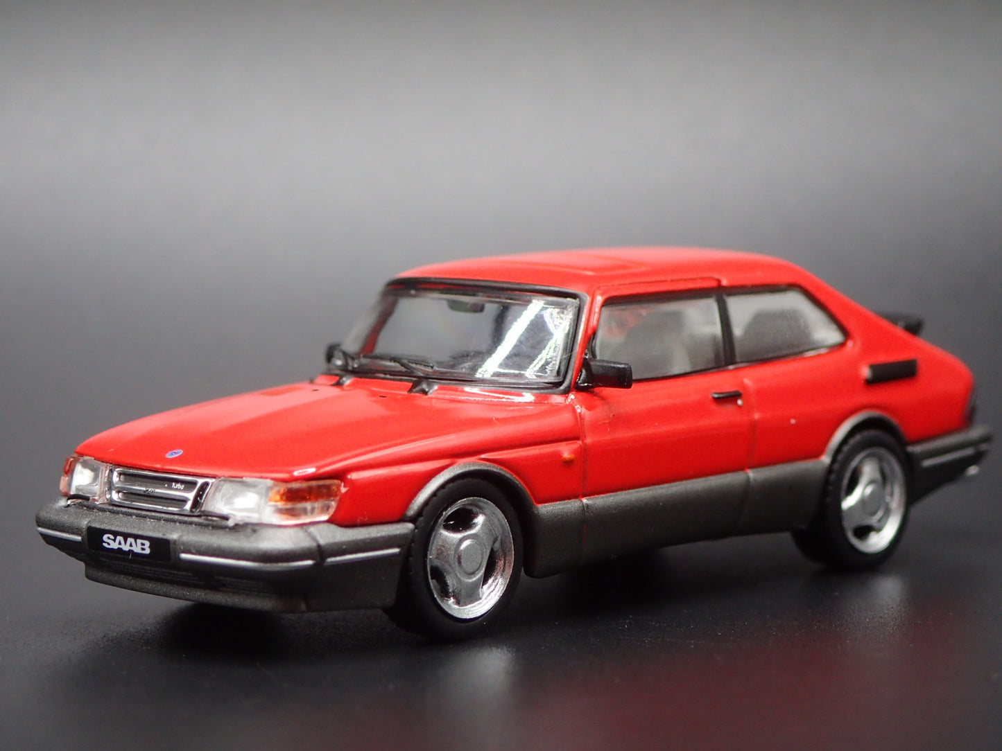 1978-1998 SAAB 900 TURBO RED 1/64 SCALE COLLECTIBLE DIORAMA DIECAST MODEL CAR