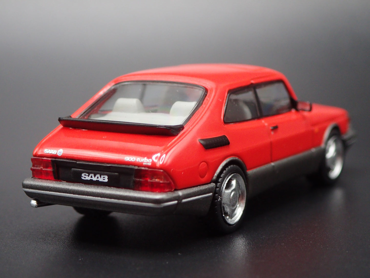 1978-1998 SAAB 900 TURBO RED 1/64 SCALE COLLECTIBLE DIORAMA DIECAST MODEL CAR