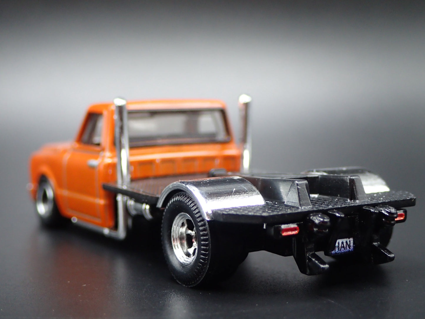 1967 67 CHEVY CHEVROLET C10 PICKUP TRUCK 1:64 SCALE DIORAMA DIECAST MODEL CAR