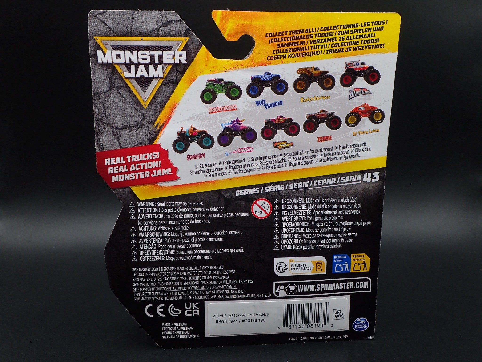 2025 SPIN MASTER MONSTER JAM TRUCK STONE CRUSHER DANGER DIVAS PINK