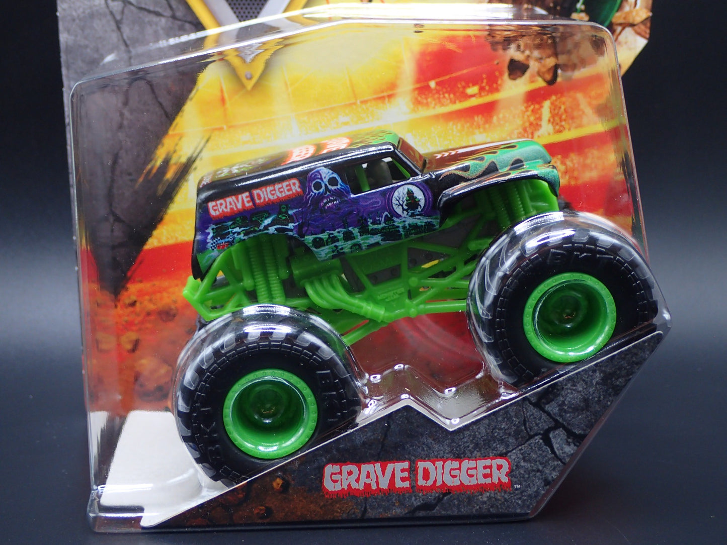 2025 SPIN MASTER MONSTER JAM TRUCK GRAVE DIGGER LEGACY TRUCKS SERIES 43