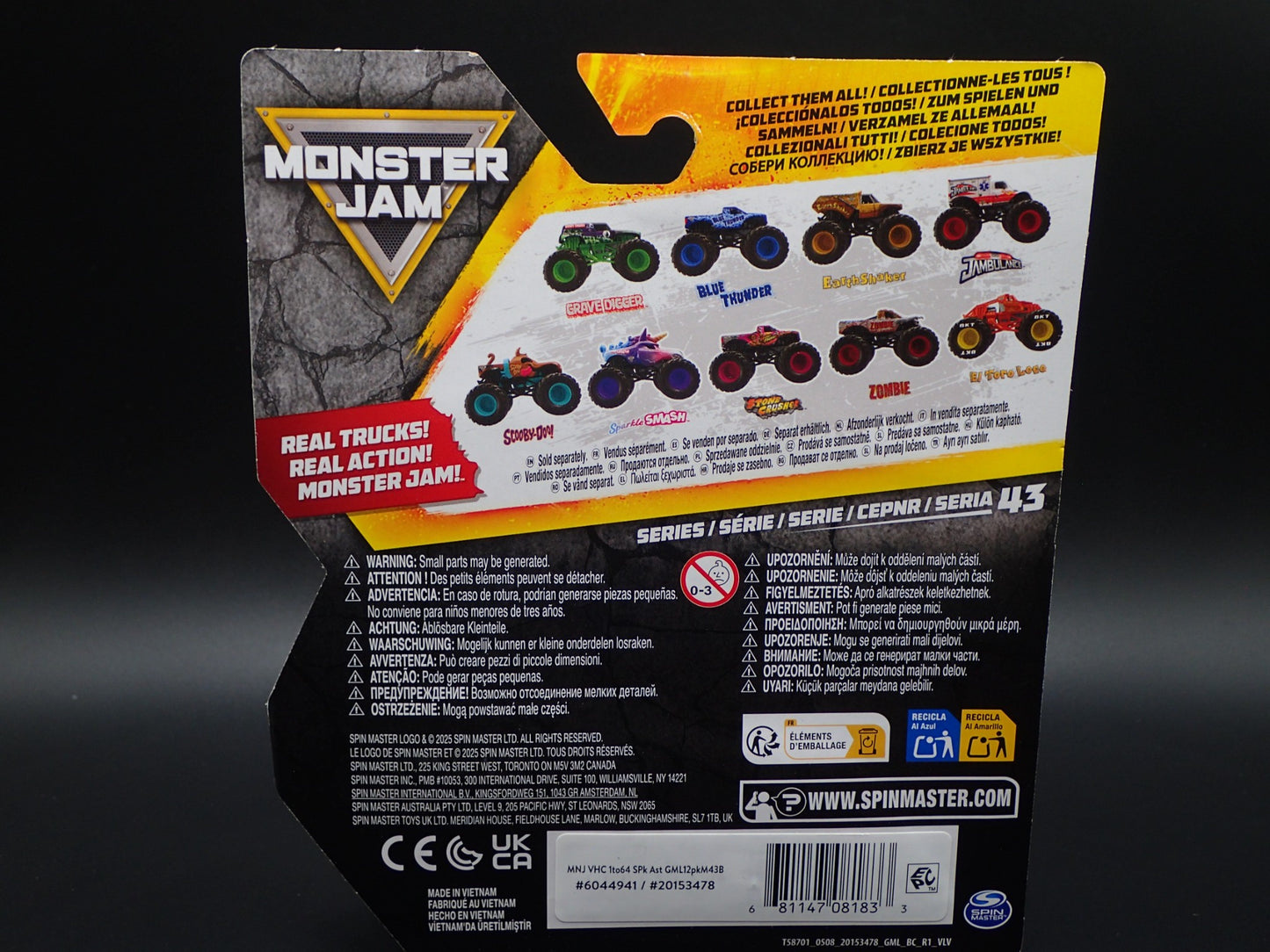 2025 SPIN MASTER MONSTER JAM TRUCK BLUE THUNDER LEGACY TRUCKS SERIES 43