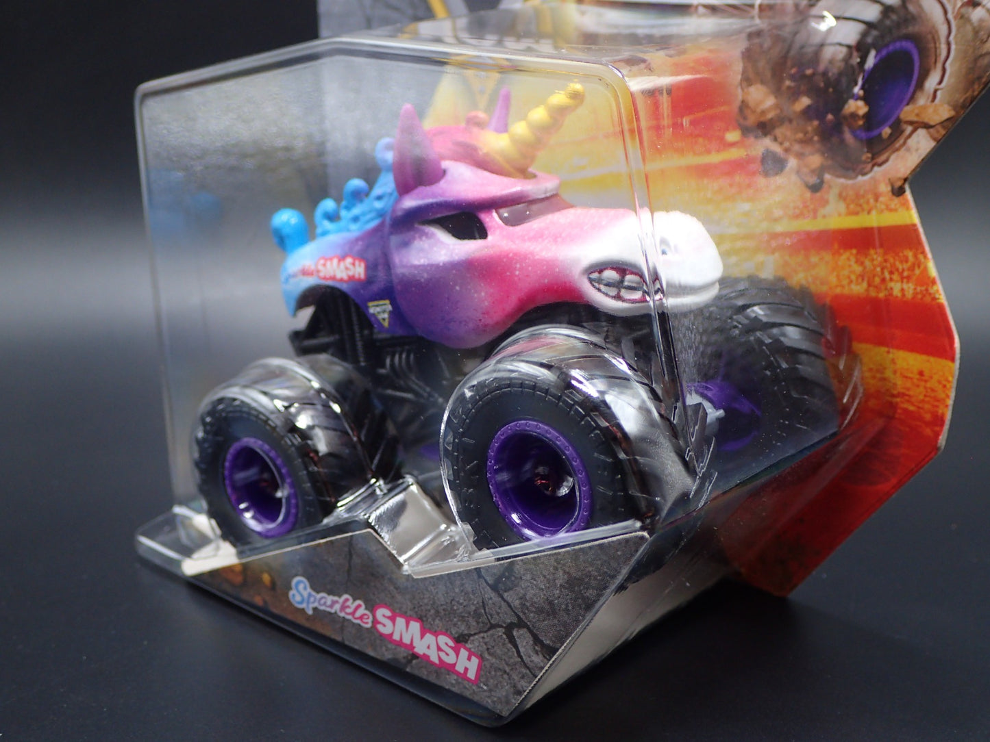 2025 SPIN MASTER MONSTER JAM TRUCK SPARKLE SMASH UNICORN LEGACY TRUCKS SERIES 43