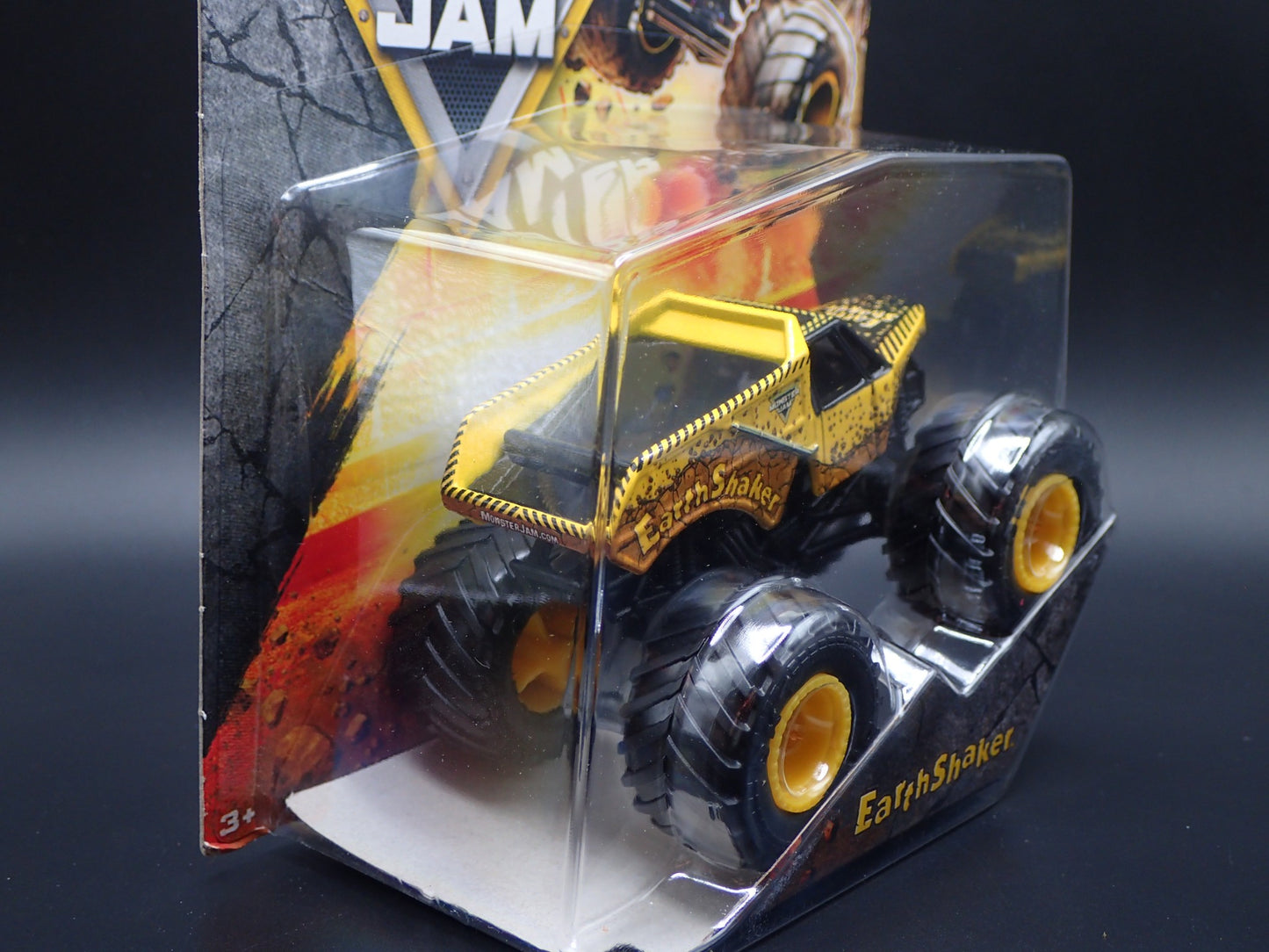 2025 SPIN MASTER MONSTER JAM TRUCK EARTH SHAKER DUMP LEGACY TRUCKS SERIES 43