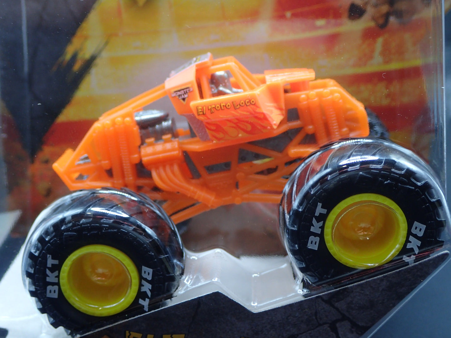2025 SPIN MASTER MONSTER JAM TRUCK EL TORO LOCO TRAINING TRUCKS CHASE SERIES 43