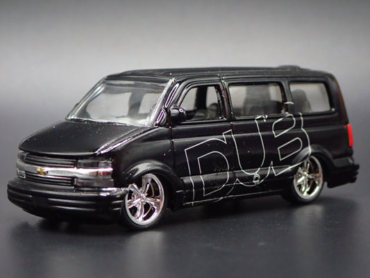 1995-2005 CHEVY CHEVROLET ASTRO VAN 1:64 SCALE COLLECTIBLE DIECAST MODEL CAR