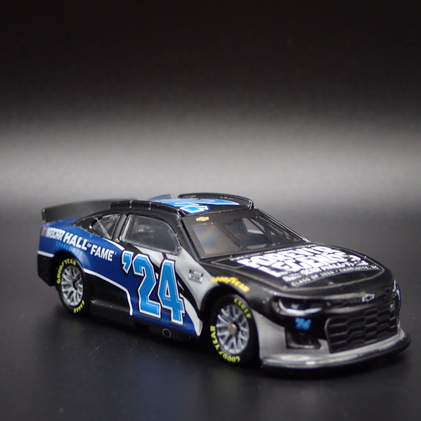 2024 CHEVY CAMARO 2024 24' NASCAR HALL OF FAME NHOF 1:64 SCALE DIECAST MODEL CAR
