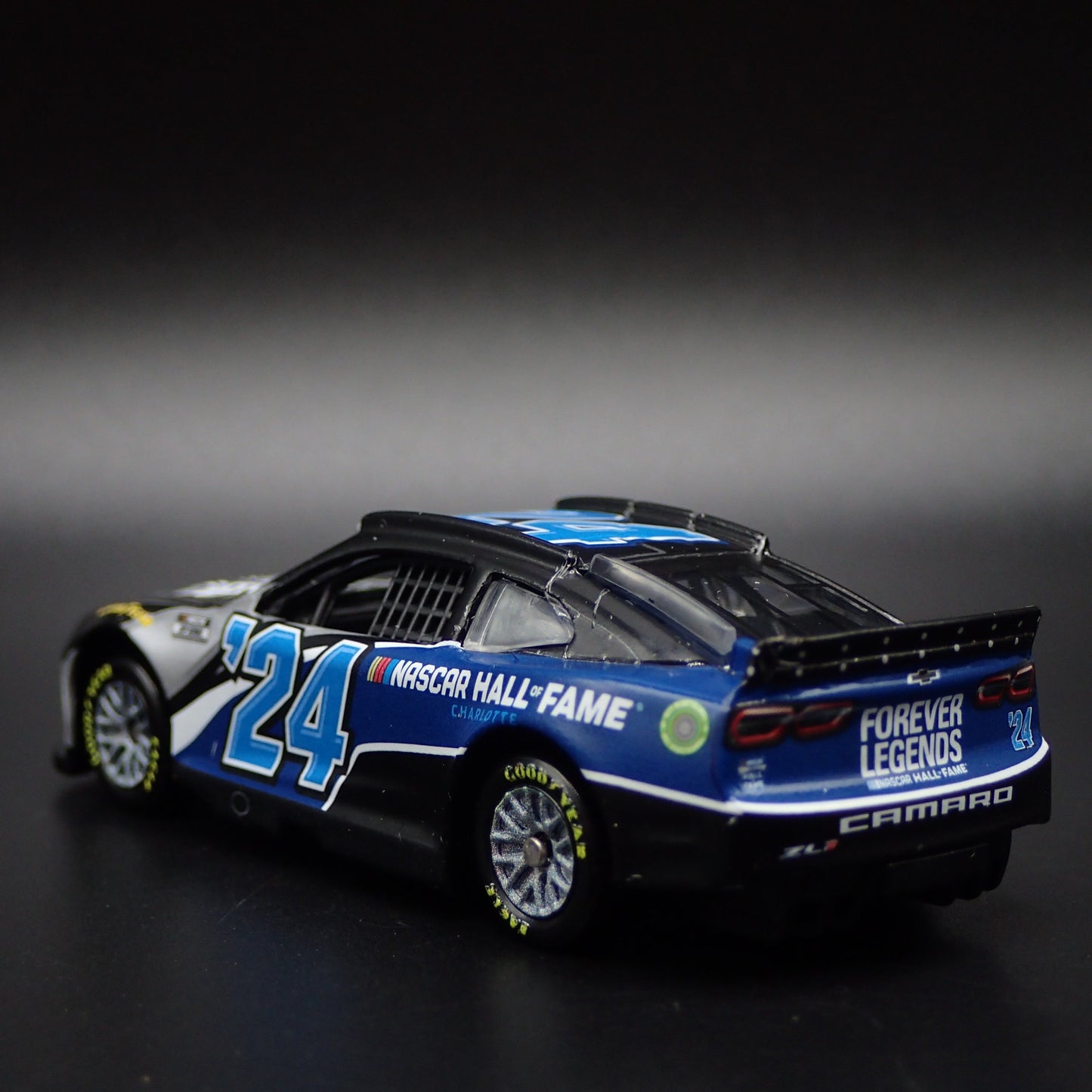 2024 CHEVY CAMARO 2024 24' NASCAR HALL OF FAME NHOF 1:64 SCALE DIECAST MODEL CAR
