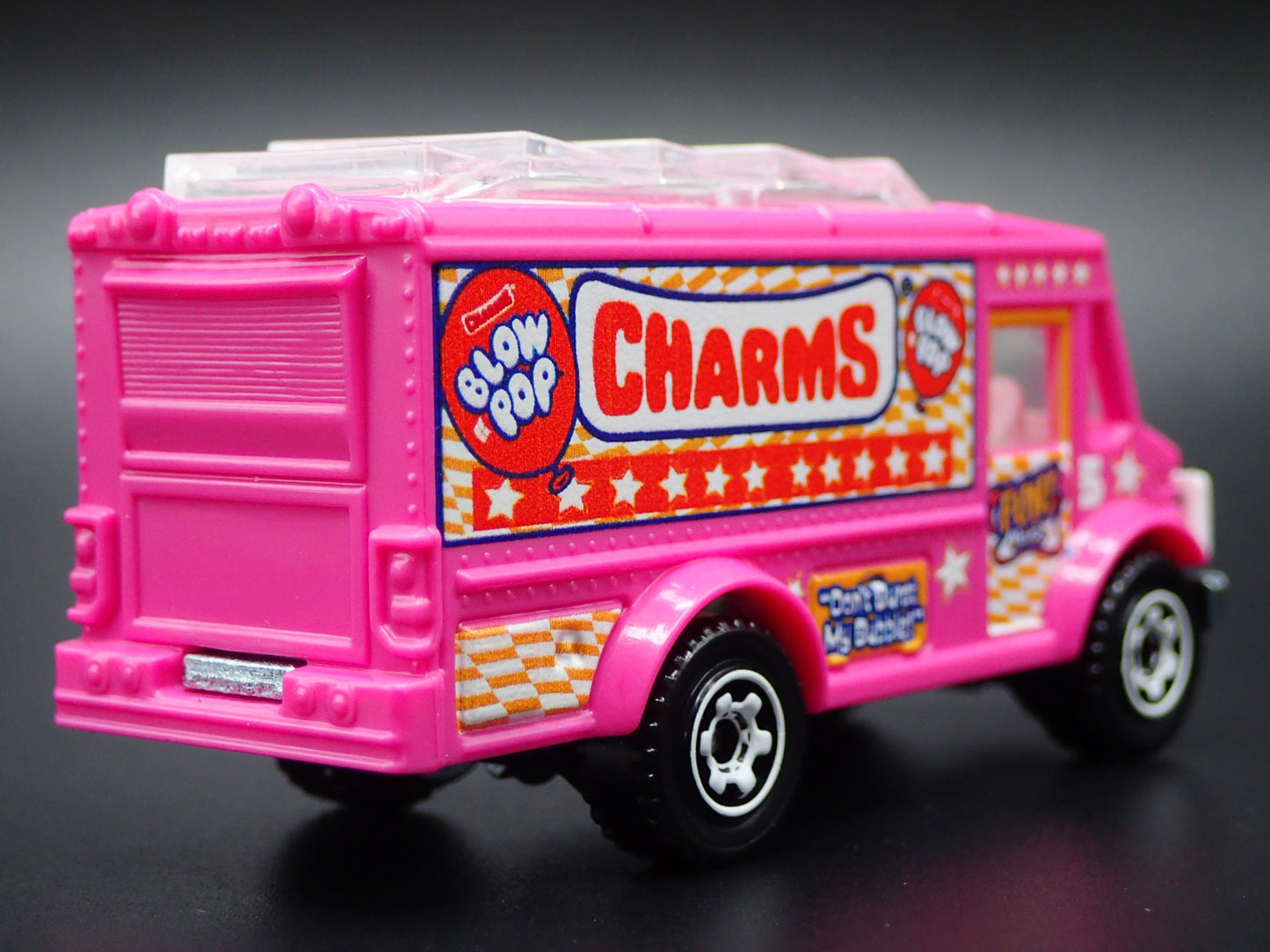 FOOD TRUCK CHARMS CANDY LOLLIPOP PINK 1:64 MB SCALE DIORAMA DIECAST MODEL CAR