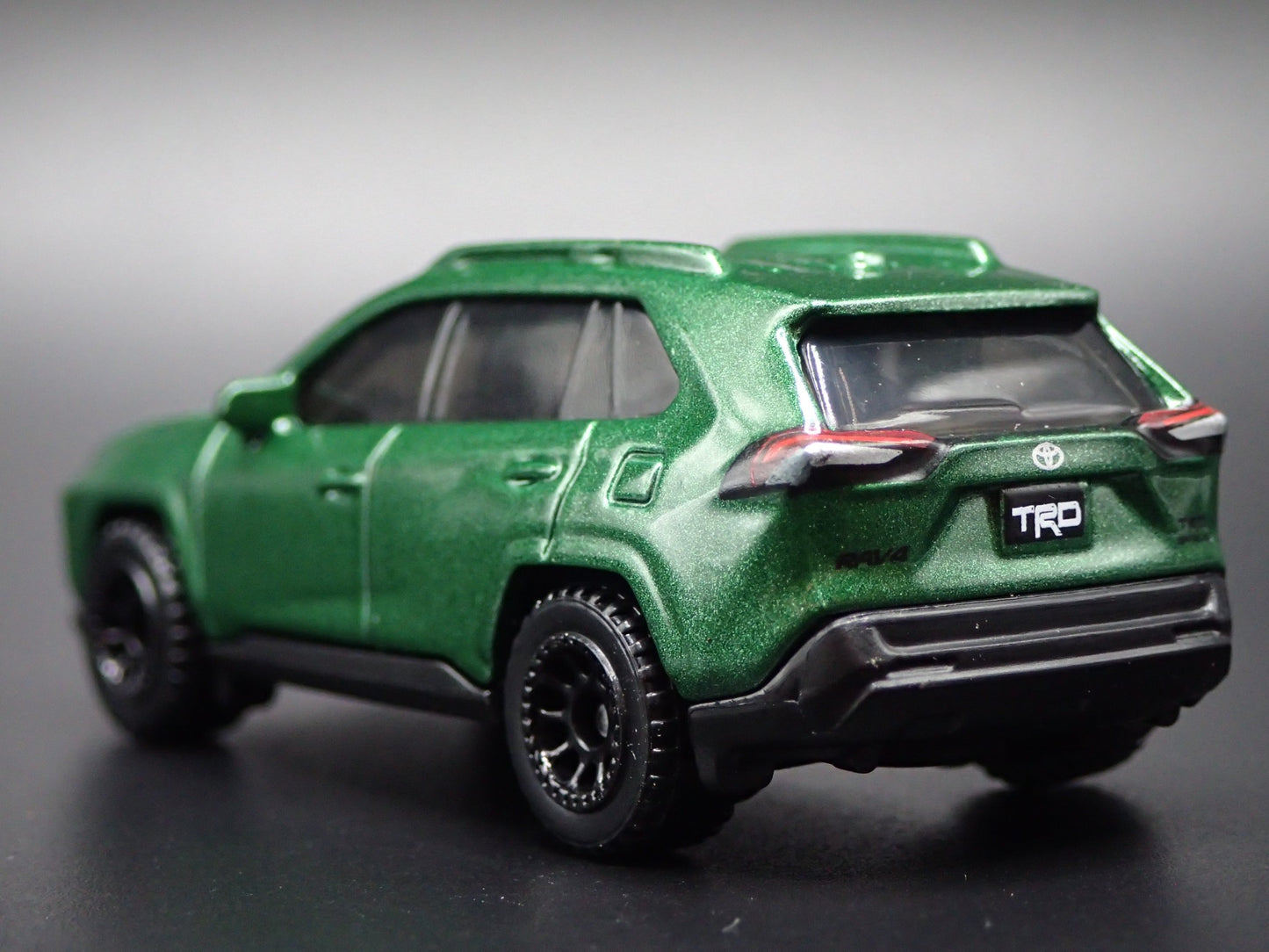 2019-2025 TOYOTA RAV4 TRD SUV GREEN 1/64 SCALE COLLECTIBLE DIECAST MODEL TRUCK