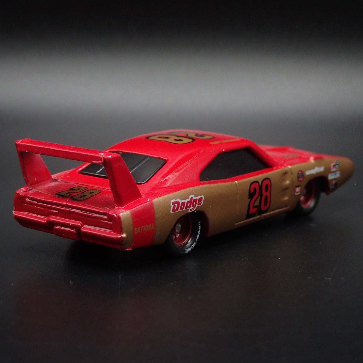 1969 69 DODGE CHARGER DAYTONA NASCAR FRED LORENZEN 1:64 SCALE DIECAST MODEL CAR