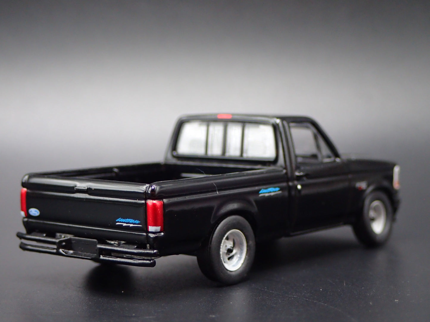 1994 94 FORD SVT F150 LIGHTNING PICKUP TRUCK BLACK 1:64 SCALE DIECAST MODEL CAR