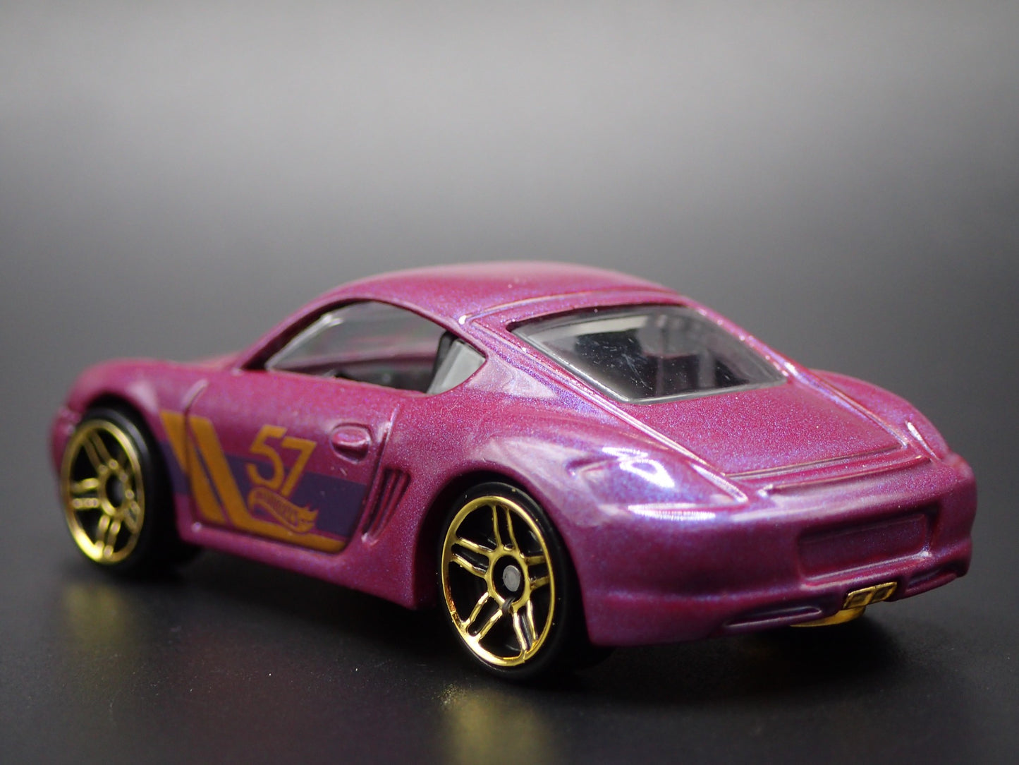 2005-2012 PORSCHE CAYMAN S RARE 1:64 SCALE COLLECTIBLE DIORAMA DIECAST MODEL CAR