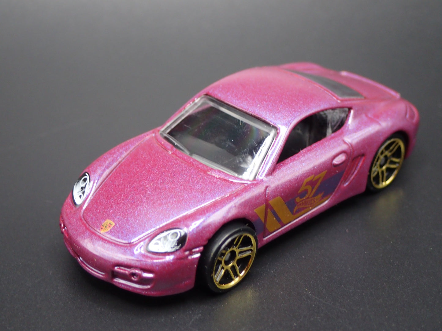 2005-2012 PORSCHE CAYMAN S RARE 1:64 SCALE COLLECTIBLE DIORAMA DIECAST MODEL CAR