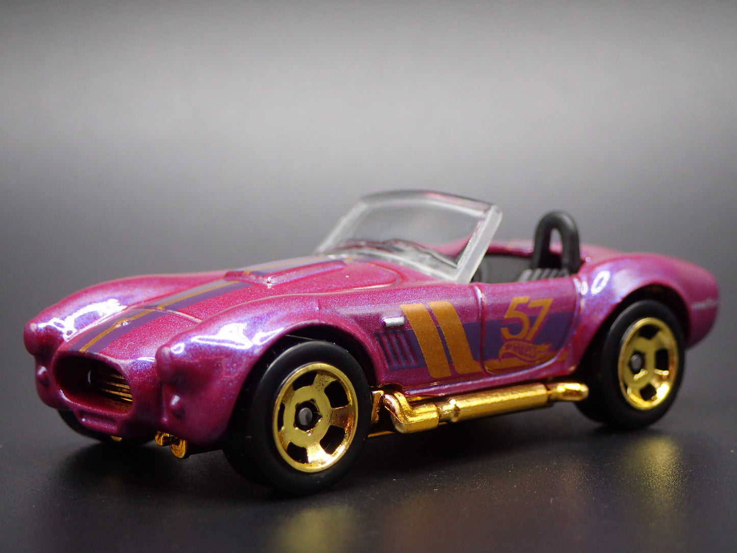 1965 65 SHELBY COBRA 427 S/C PURPLE 1:64 SCALE COLLECTIBLE DIECAST MODEL CAR