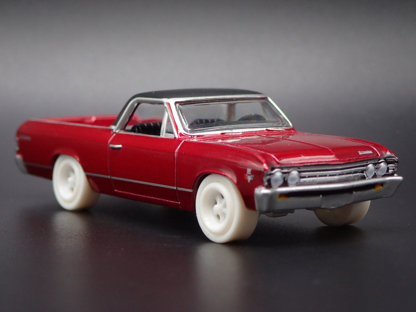 1967 67 CHEVY CHEVROLET EL CAMINO ULTRA RED CHASE 1:64 SCALE DIECAST MODEL CAR