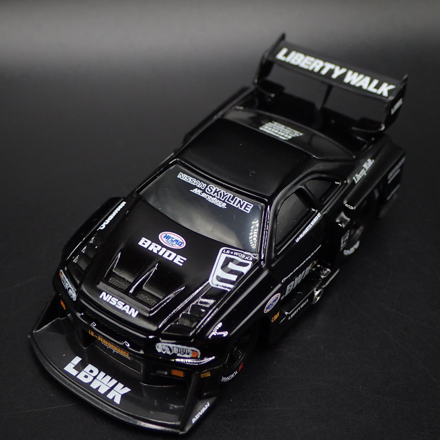 1999-2002 NISSAN SKYLINE GTR R34 BNR34 LIBERYY WALK 1:64 SCALE DIECAST MODEL CAR