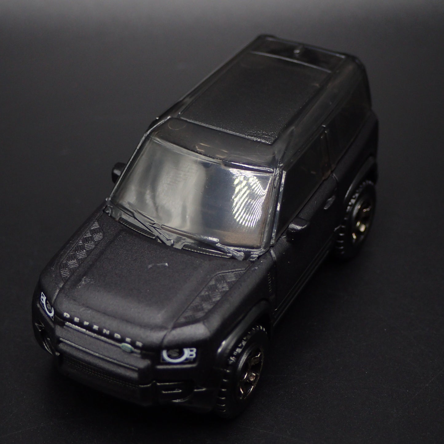 2020-2025 LAND ROVER DEFENDER 90 BLACK 1/64 SCALE DIORAMA DIECAST MODEL CAR