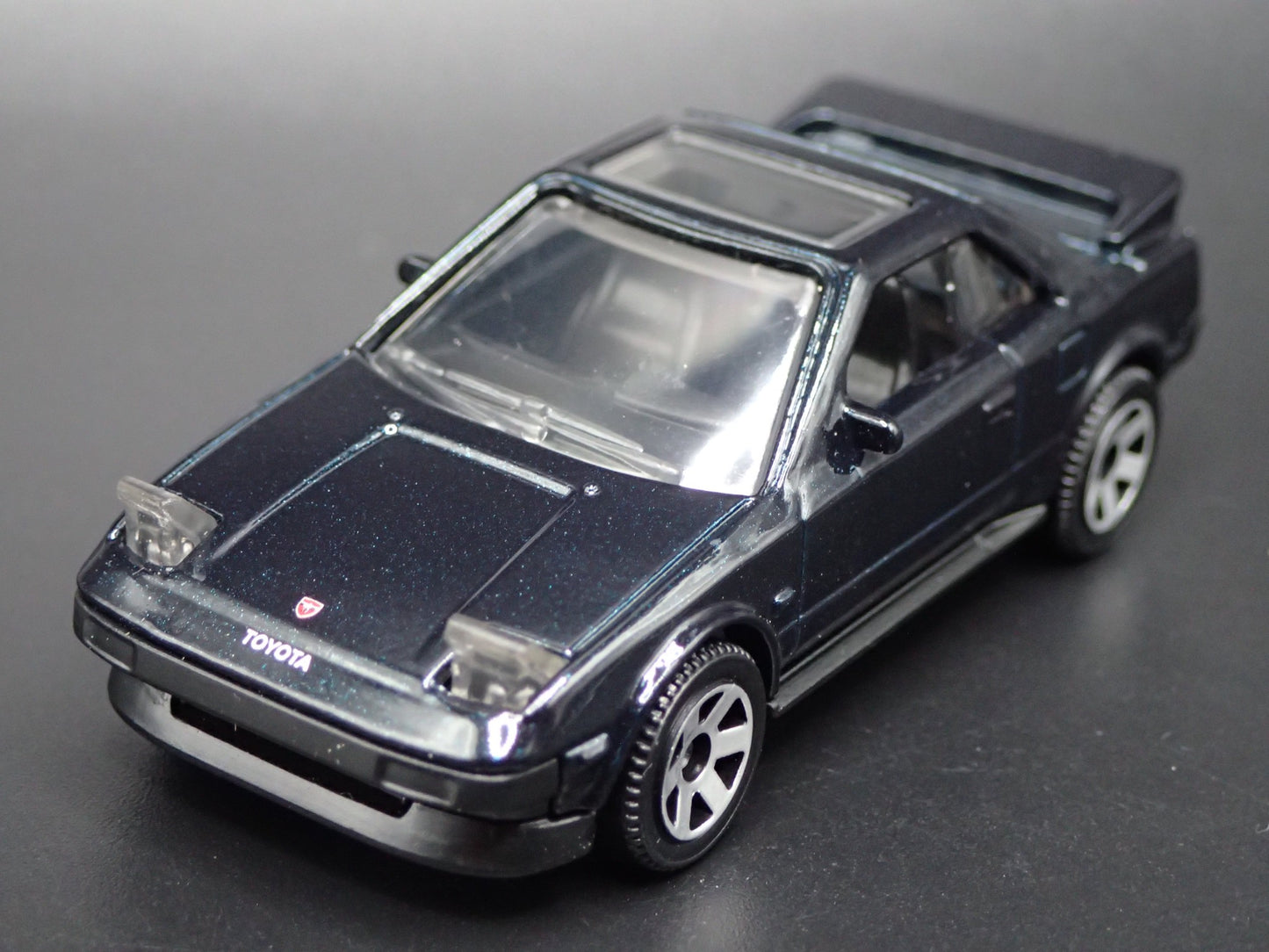 1984-1989 TOYOTA MR2 LIGHTS UP BLACK 1/64 SCALE COLLECTIBLE DIECAST MODEL CAR