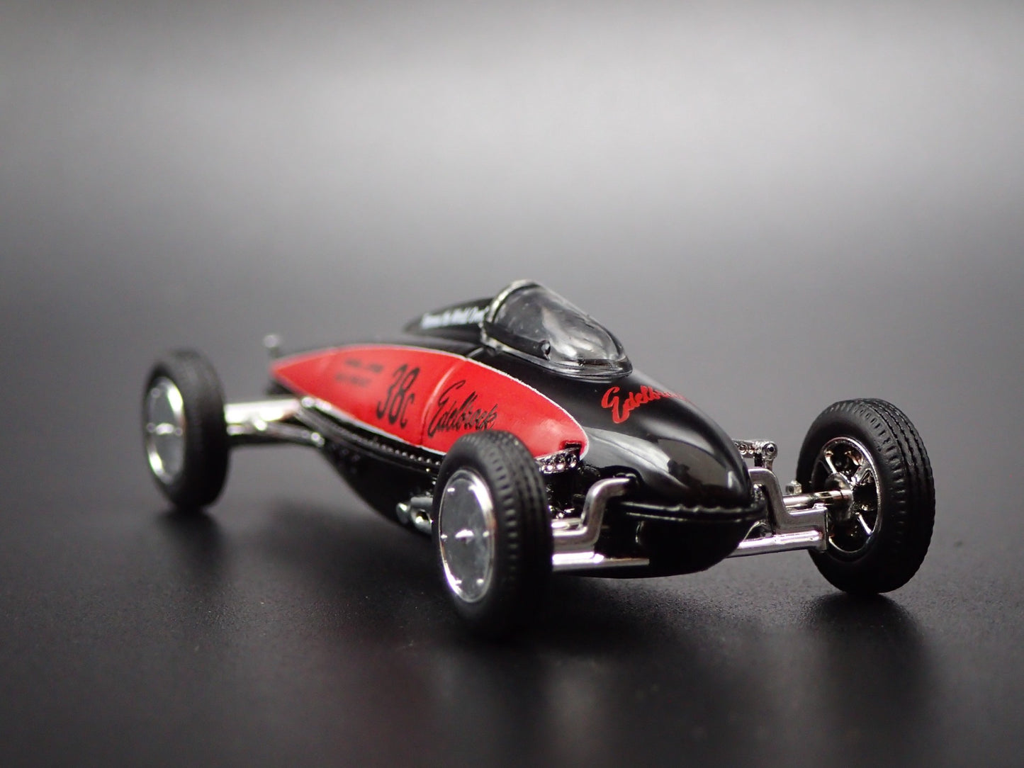 VINTAGE RACING 1938-1950 BELLY TANKER EDELBROCK 1/64 SCALE DIECAST MODEL CAR