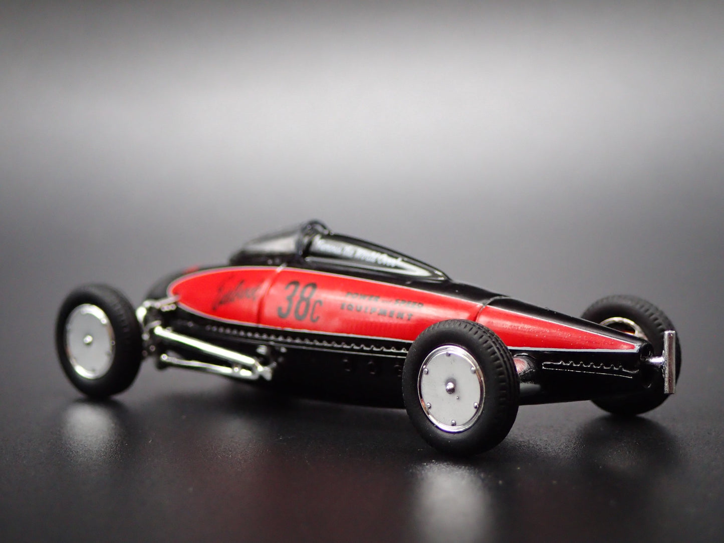 VINTAGE RACING 1938-1950 BELLY TANKER EDELBROCK 1/64 SCALE DIECAST MODEL CAR