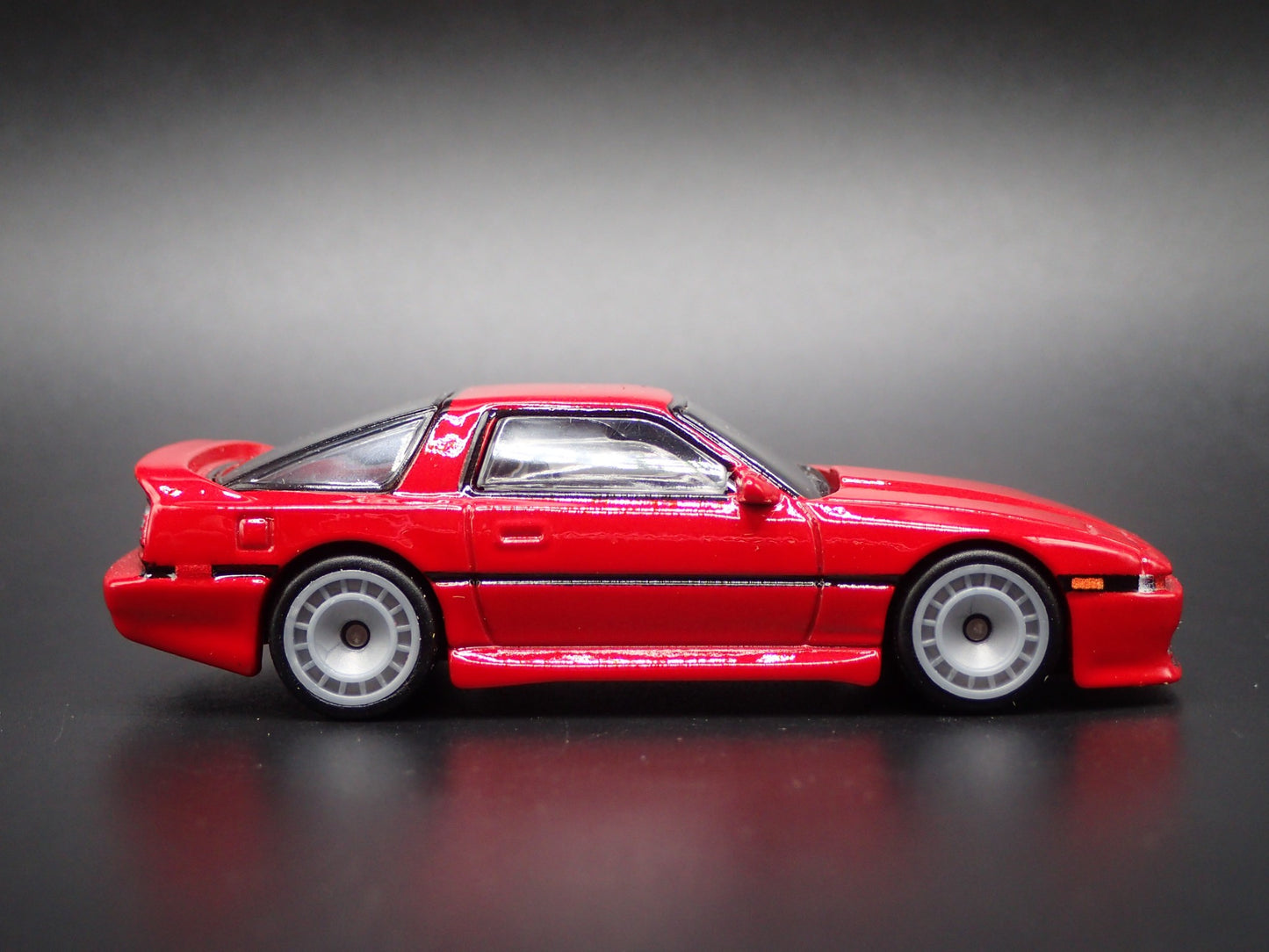 1986-1993 TOYOTA SUPRA RED 1/64 SCALE COLLECTIBLE DIORAMA DIECAST MODEL CAR