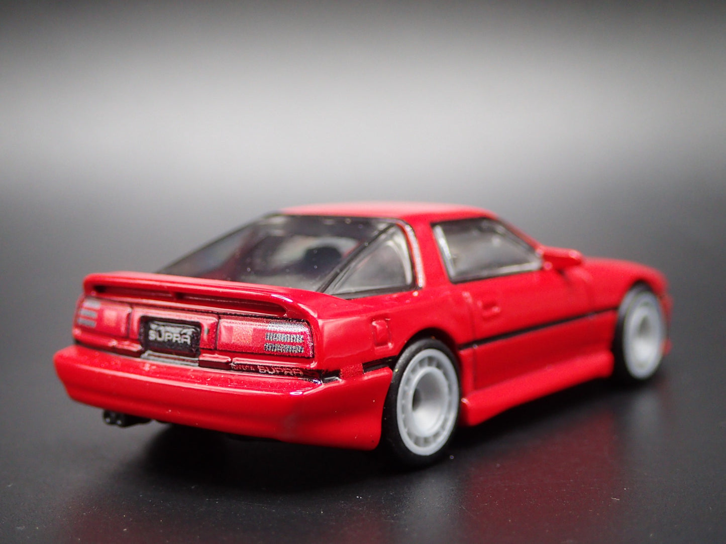 1986-1993 TOYOTA SUPRA RED 1/64 SCALE COLLECTIBLE DIORAMA DIECAST MODEL CAR
