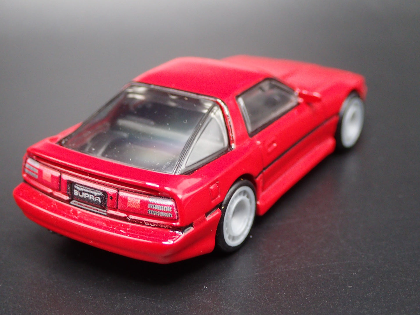 1986-1993 TOYOTA SUPRA RED 1/64 SCALE COLLECTIBLE DIORAMA DIECAST MODEL CAR