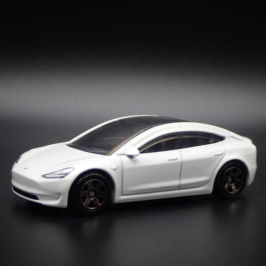 2017-2025 TESLA MODEL 3 WHITE 1:64 SCALE COLLECTIBLE DIORAMA DIECAST MODEL CAR