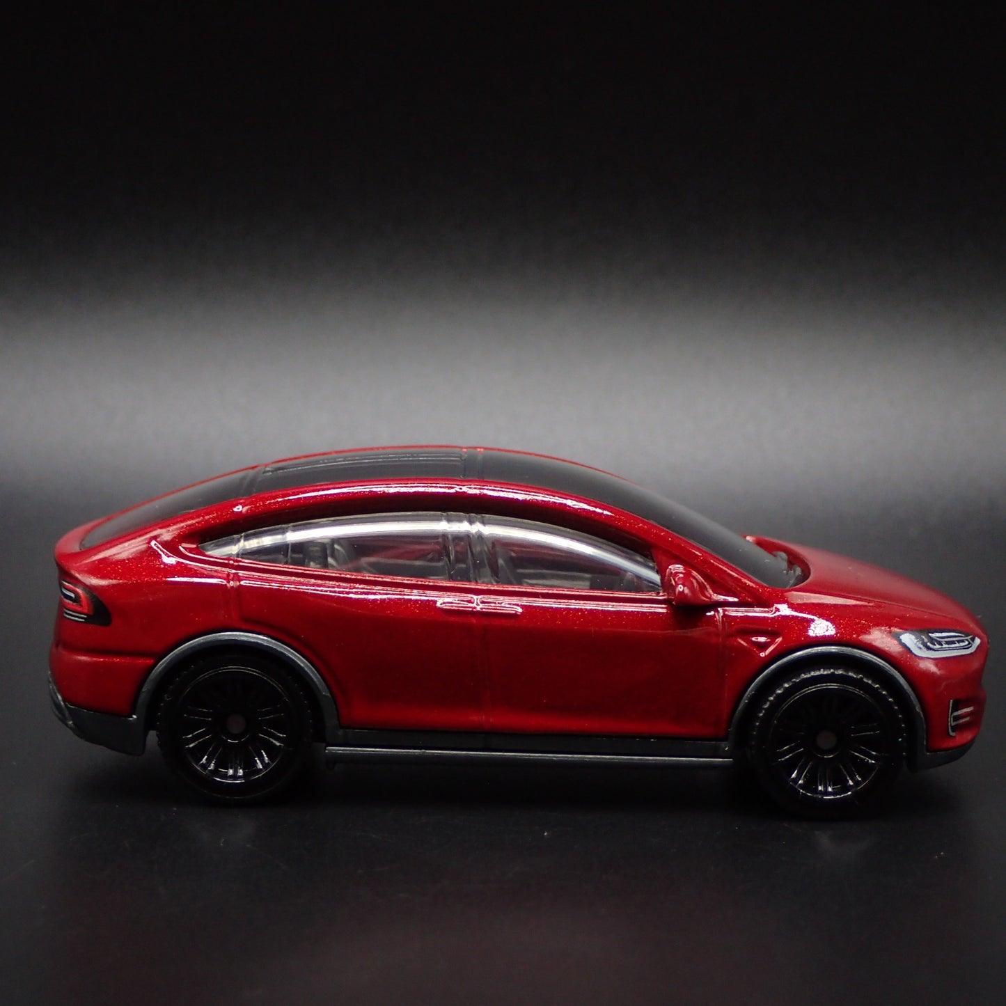 2016-2025 TESLA MODEL X SUV RED 1:64 SCALE COLLECTIBLE DIORAMA DIECAST MODEL CAR