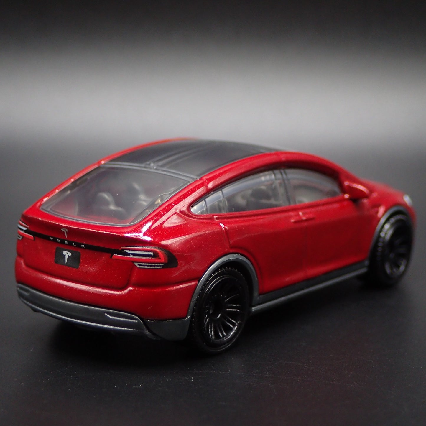 2016-2025 TESLA MODEL X SUV RED 1:64 SCALE COLLECTIBLE DIORAMA DIECAST MODEL CAR
