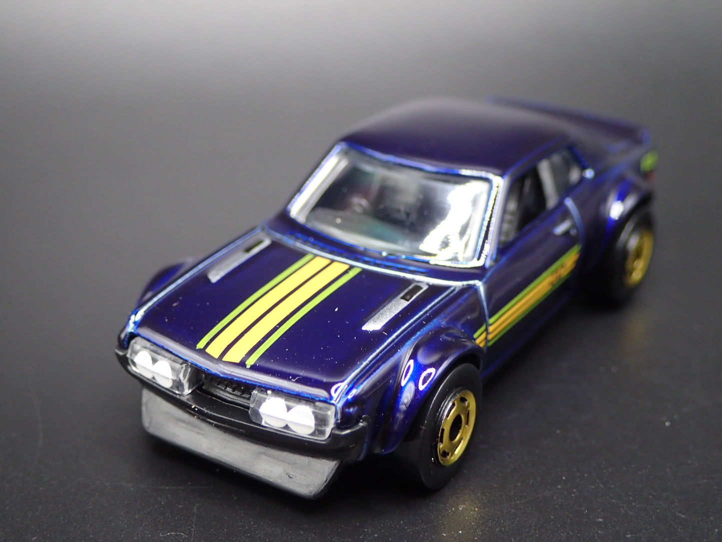 1970-1977 TOYOTA CELICA RARE 1:64 SCALE COLLECTIBLE DIORAMA DIECAST MODEL CAR