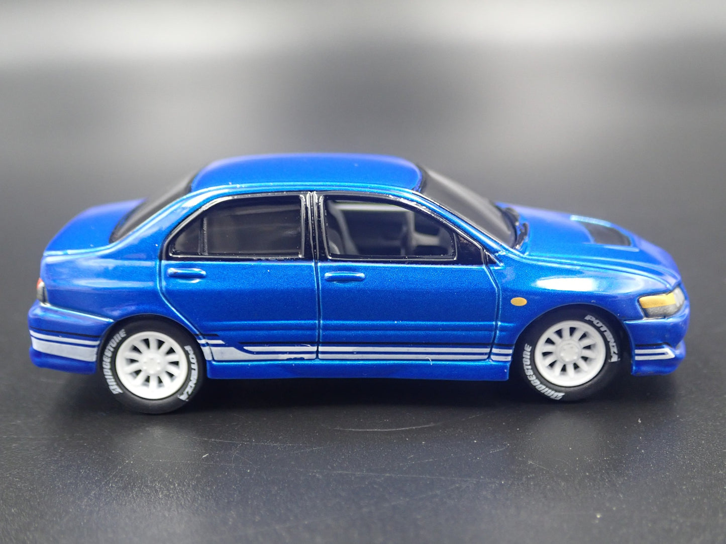 1999-2007 MITSUBISHI LANCER EVOLUTION EVO IV BLUE 1:64 SCALE DIECAST MODEL CAR