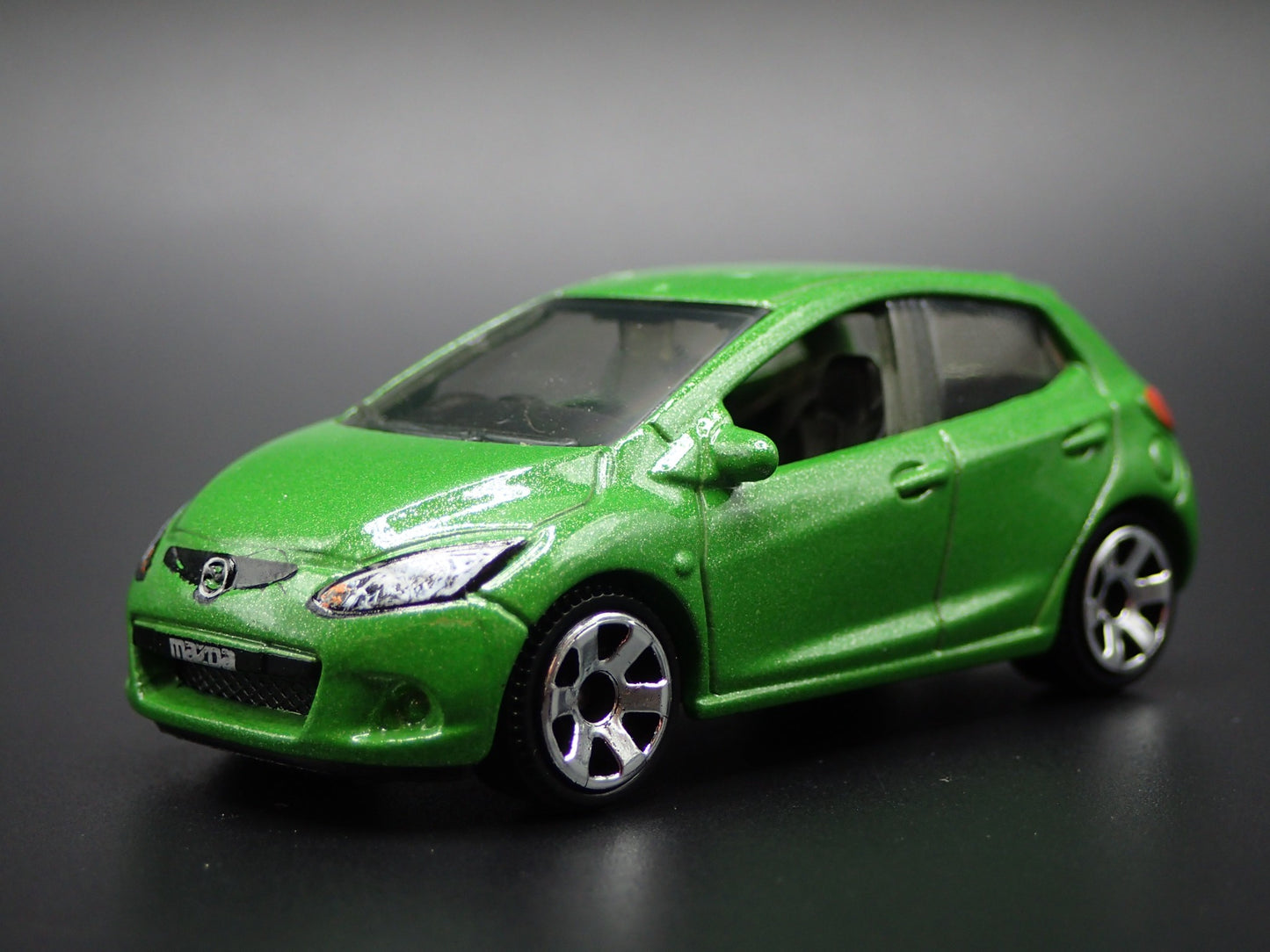 2008-2014 MAZDA 2 4 FOUR DOOR GREEN 1:64 SCALE COLLECTIBLE DIECAST MODEL CAR