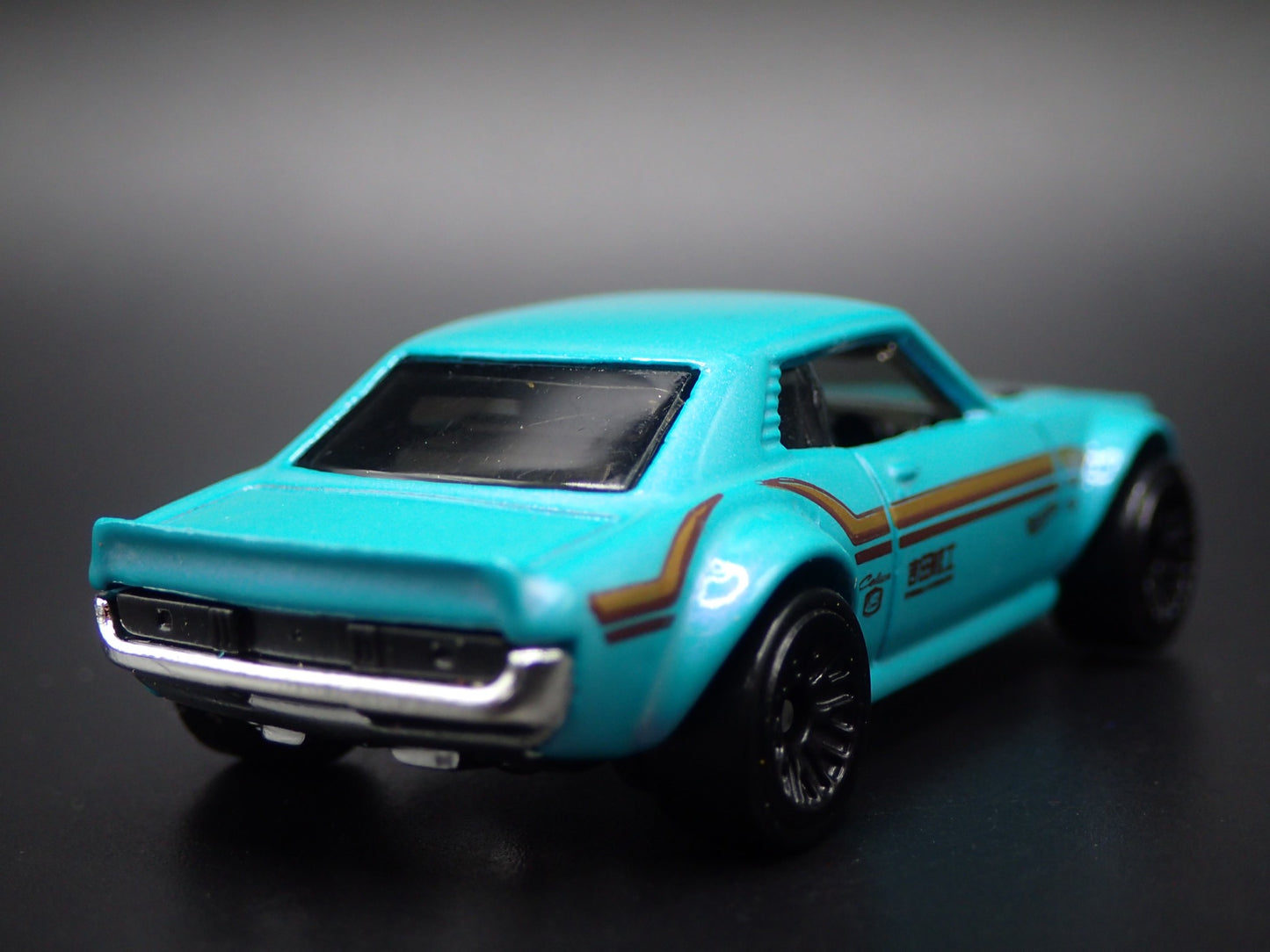 1970-1977 TOYOTA CELICA RARE 1:64 SCALE COLLECTIBLE DIORAMA DIECAST MODEL CAR