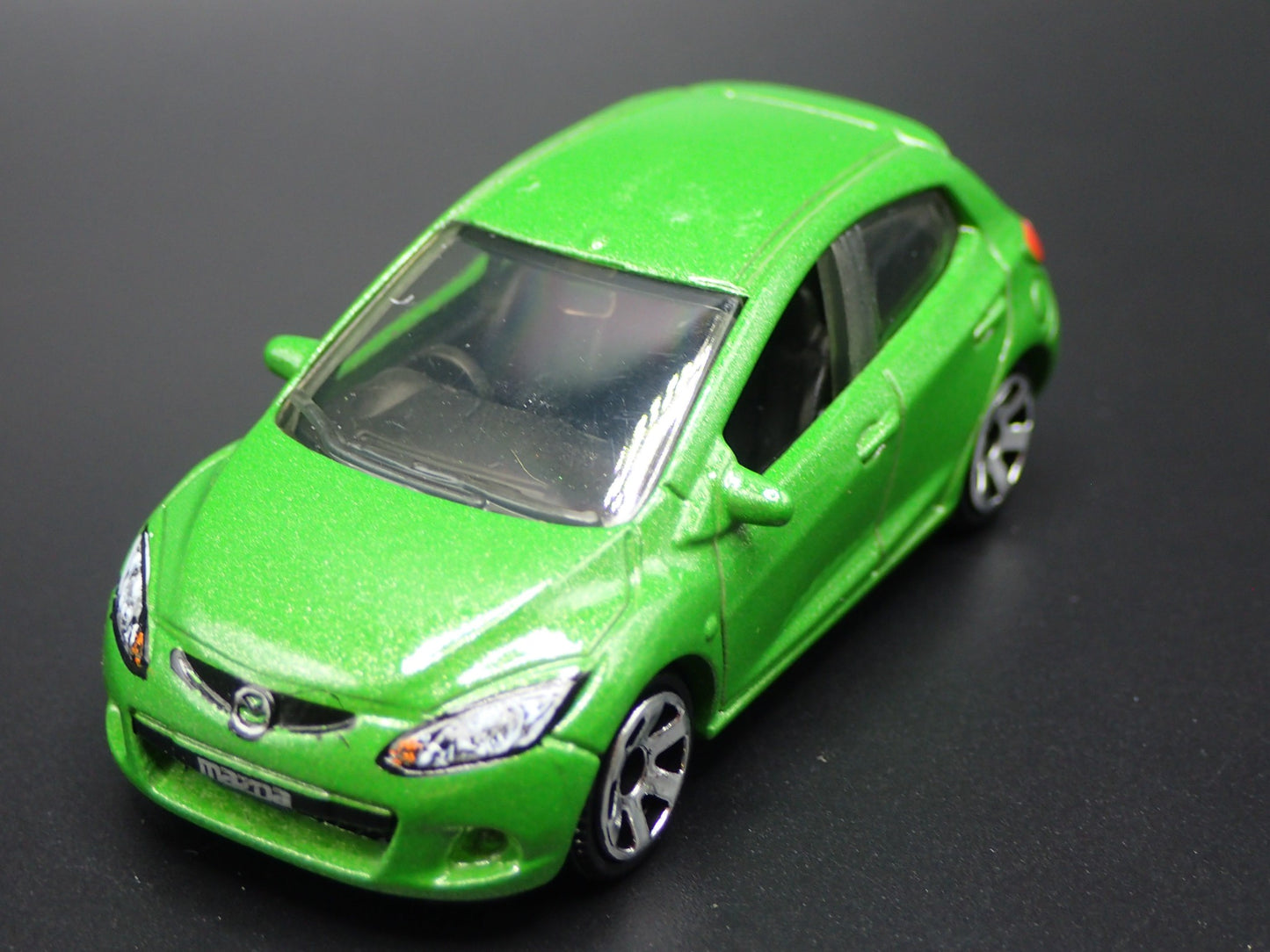 2008-2014 MAZDA 2 4 FOUR DOOR GREEN 1:64 SCALE COLLECTIBLE DIECAST MODEL CAR