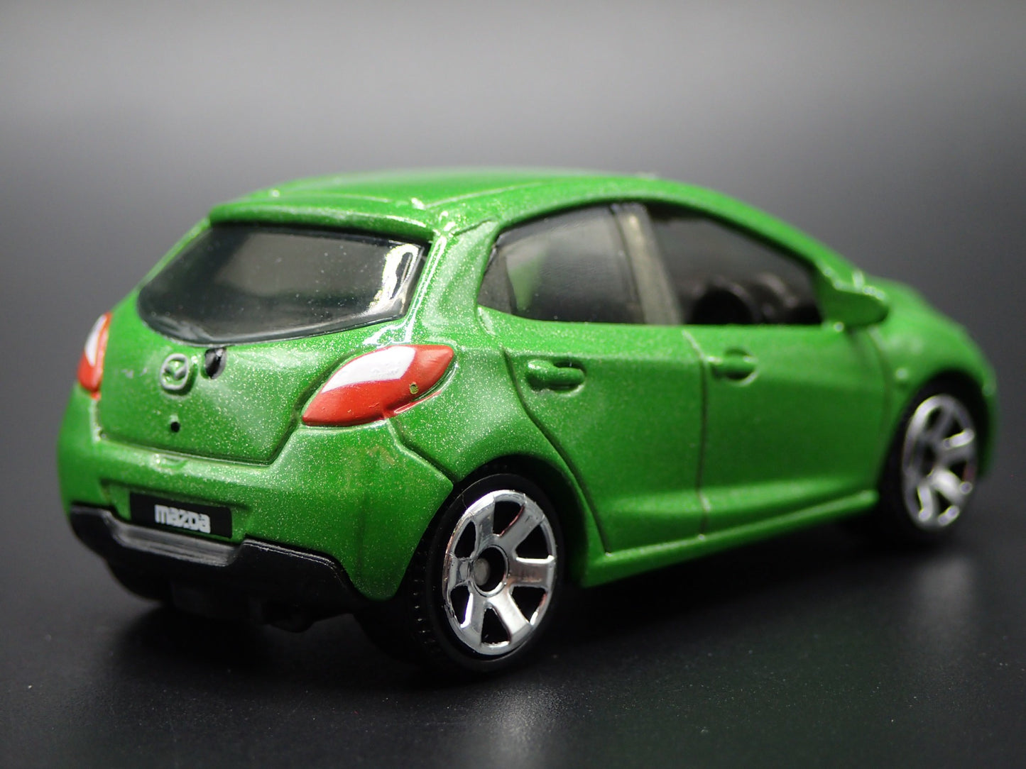 2008-2014 MAZDA 2 4 FOUR DOOR GREEN 1:64 SCALE COLLECTIBLE DIECAST MODEL CAR