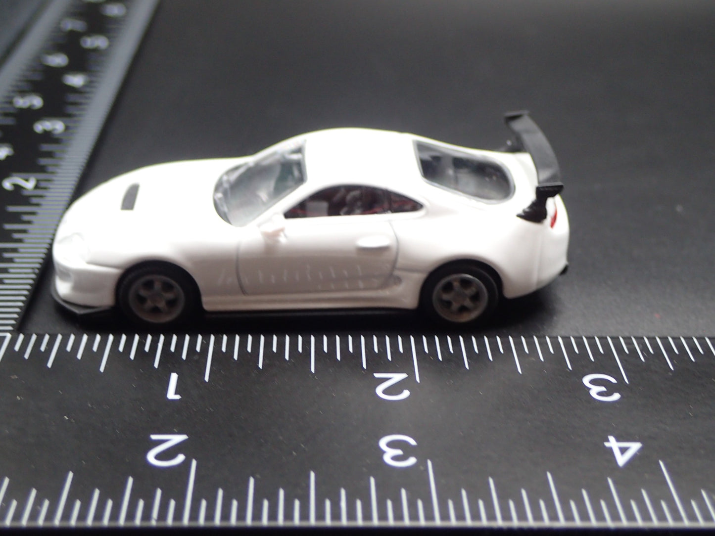1993 - 2002 TOYOTA SUPRA WHITE 1/64 SCALE COLLECTIBLE DIORAMA DIECAST MODEL CAR