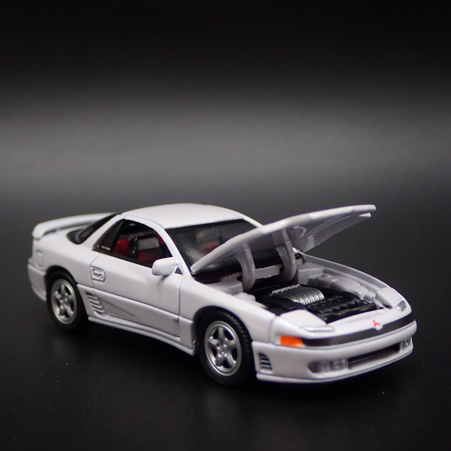 1990-2000 MITSUBISHI GTO 3000GT 1:64 SCALE COLLECTIBLE DIORAMA DIECAST MODEL CAR