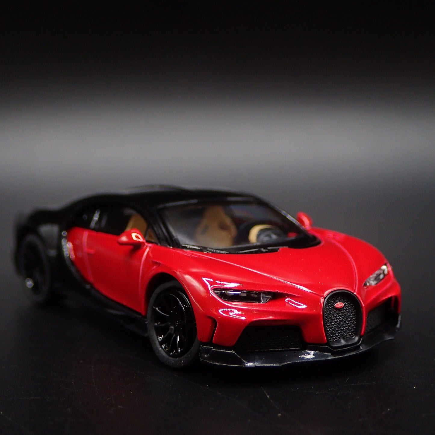 2016-2024 BUGATTI CHIRON SUPERSPORT RED 1:64 SCALE DIORAMA DIECAST MODEL CAR