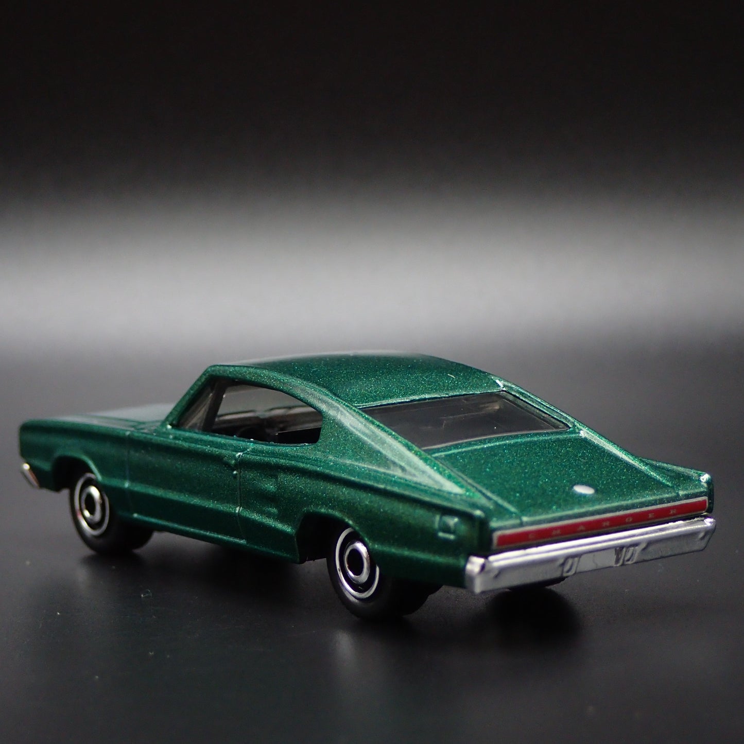 1966 66 DODGE CHARGER MUSCLE 1:64 SCALE COLLECTIBLE DIORAMA DIECAST MODEL CAR