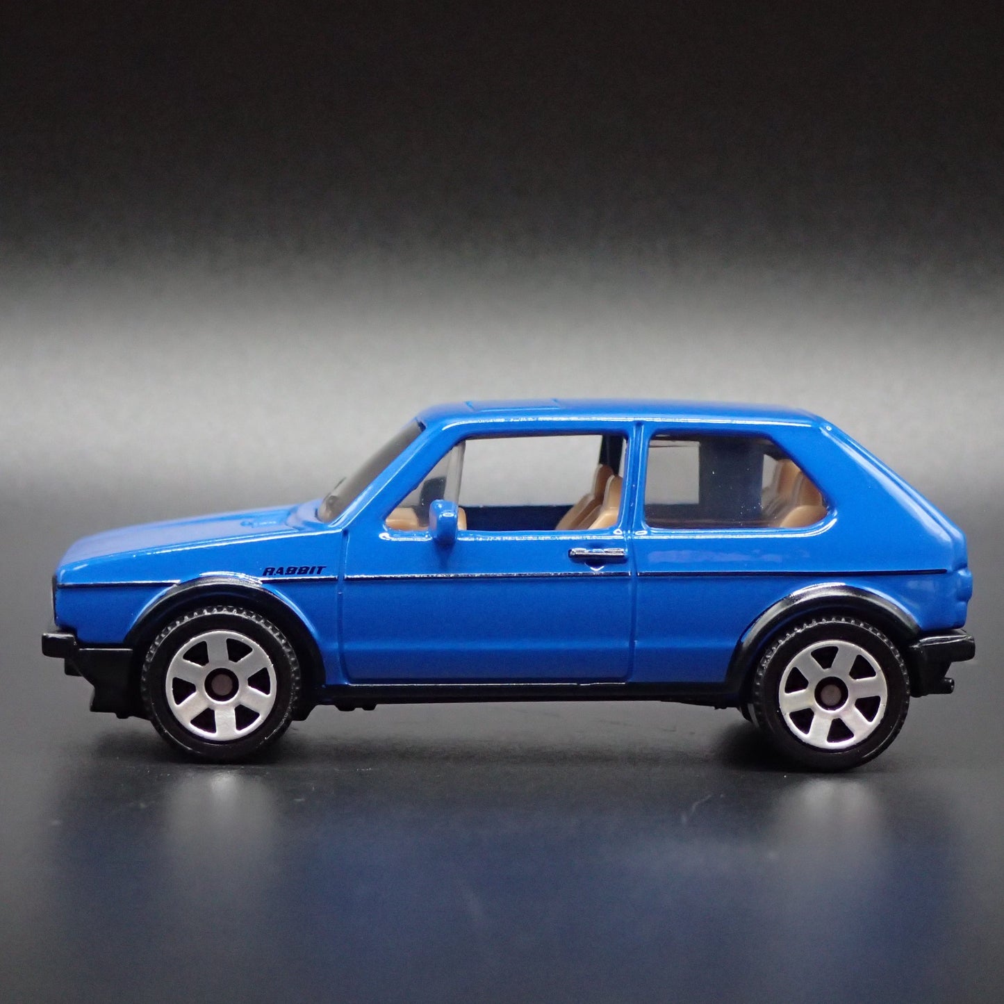 1974-1983 VW VOLKSWAGEN GOLF MK1 BLUE RARE 1:64 SCALE DIORAMA DIECAST MODEL CAR