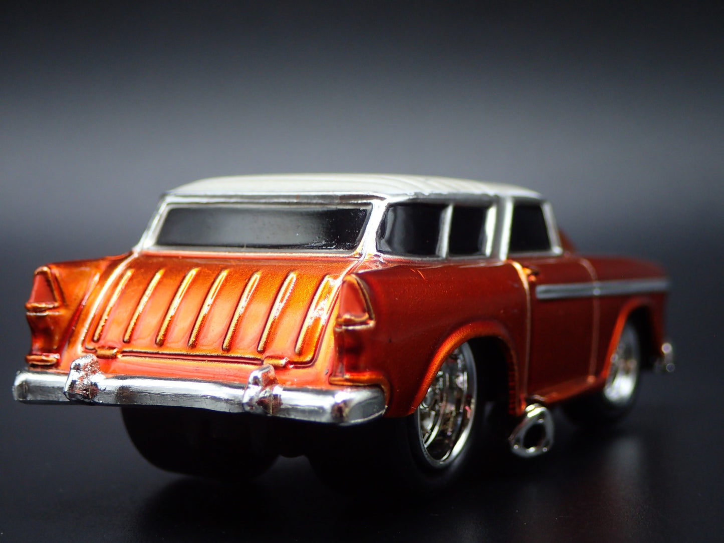 1955 55 CHEVY CHEVROLET NOMAD STATION WAGON 1:64 SCALE DIORAMA DIECAST MODEL CAR
