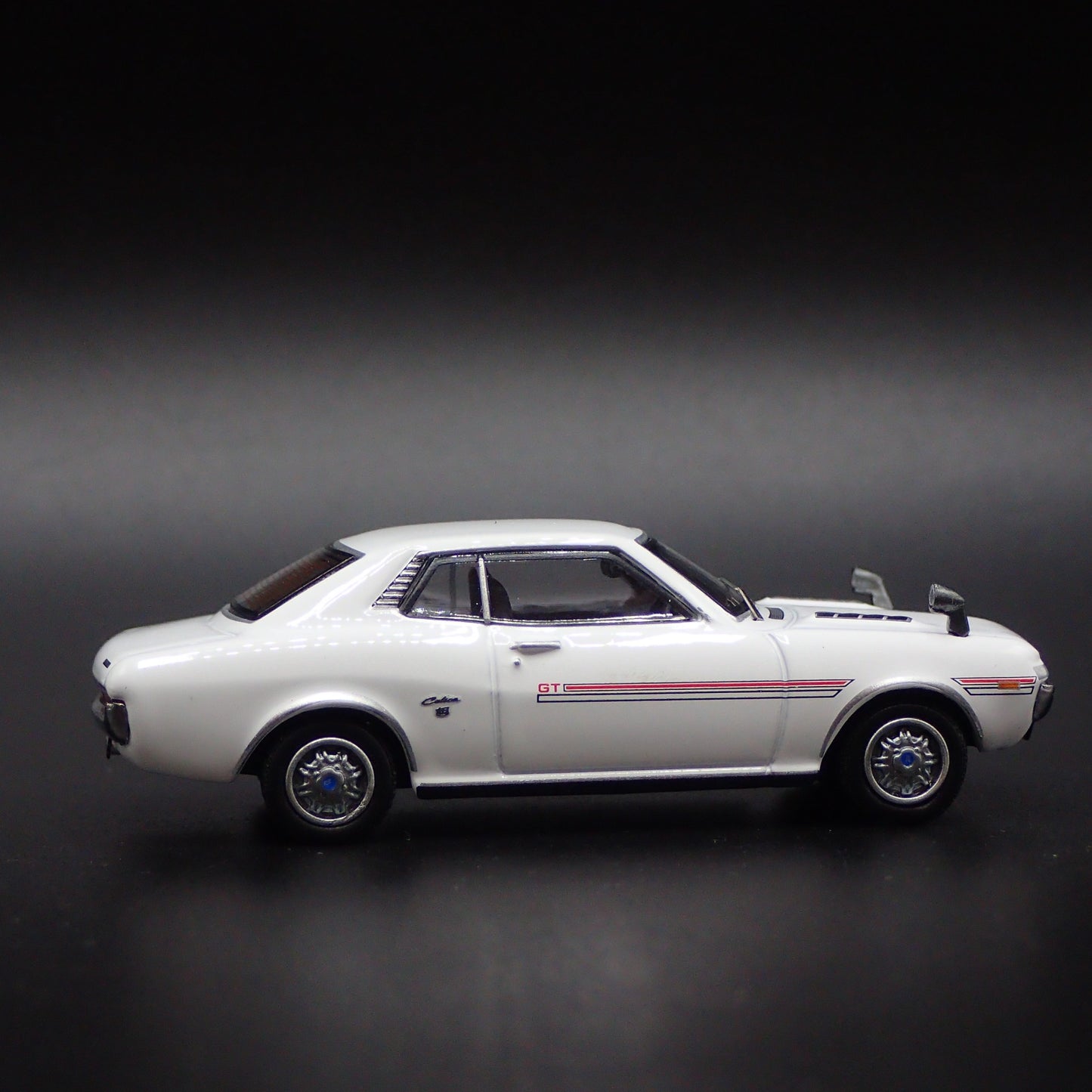 1970 70 TOYOTA CELICA 1600GT TA22 RARE 1:64 SCALE DIORAMA DIECAST MODEL CAR