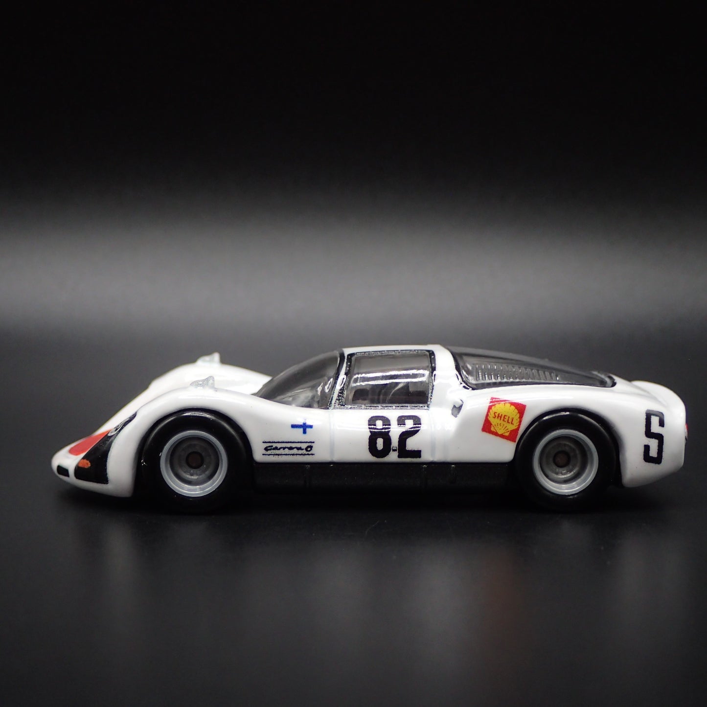 1966 PORSCHE 906 CARRERA 6 RACE CAR SHELL 1:64 SCALE DIORAMA DIECAST MODEL CAR